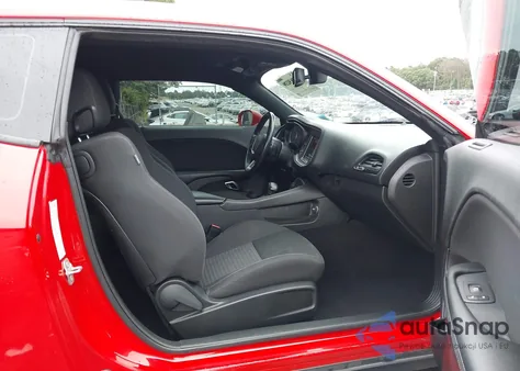 2019 Dodge Challenger R/T z USA, uszkodzony, nr VIN 2C3CDZBT9KH606381